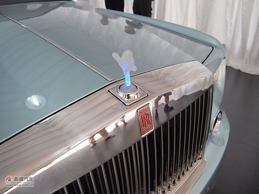 劳斯莱斯电动版幻影102EX实拍图