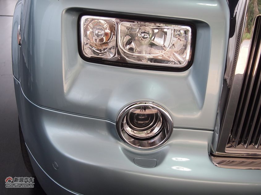 劳斯莱斯电动版幻影102EX实拍图