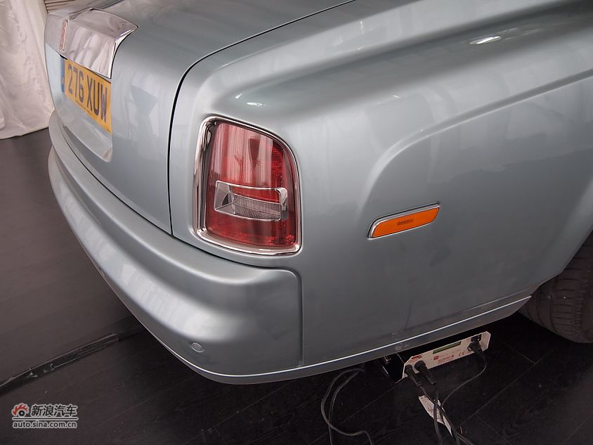 劳斯莱斯电动版幻影102EX实拍图