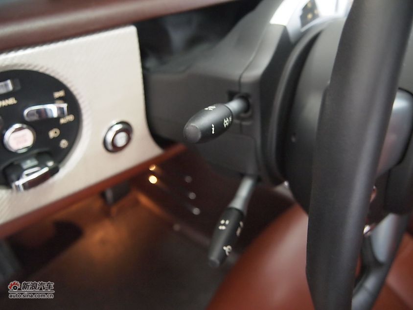 劳斯莱斯电动版幻影102EX实拍图