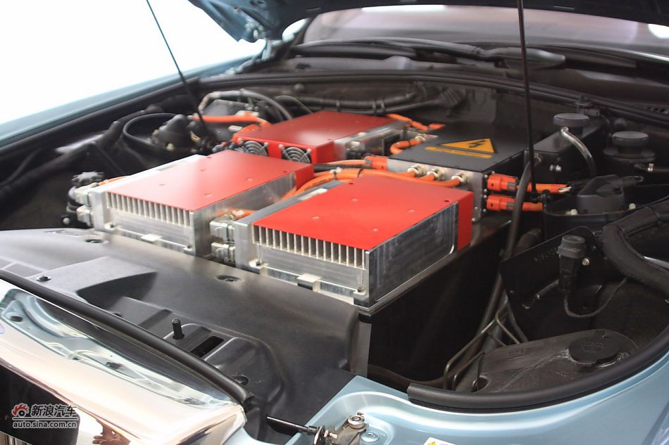 劳斯莱斯电动版幻影102EX实拍图