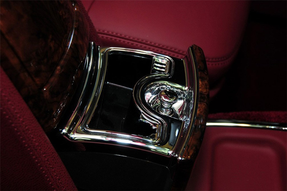 2013款幻影6.7L标准版