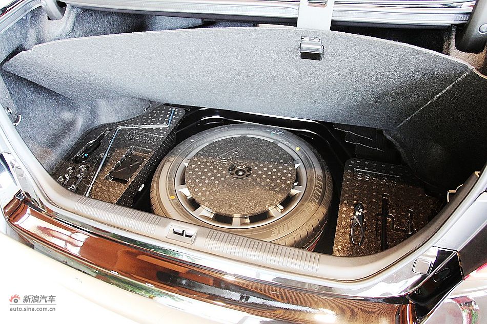 2010款雷克萨斯ES350尊贵版座椅图片