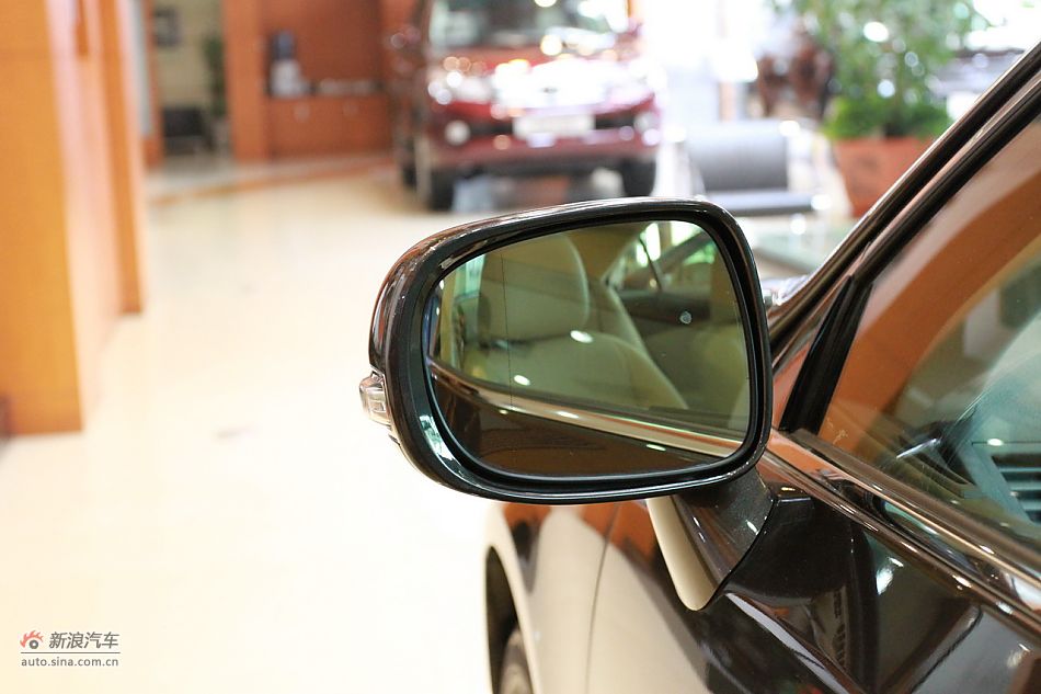 雷克萨斯ES240典雅版