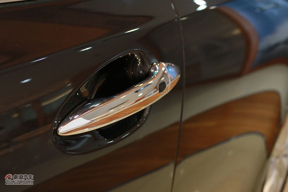 雷克萨斯ES240典雅版