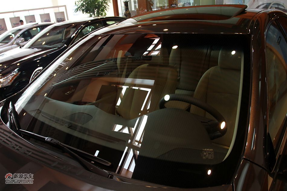 雷克萨斯ES240典雅版