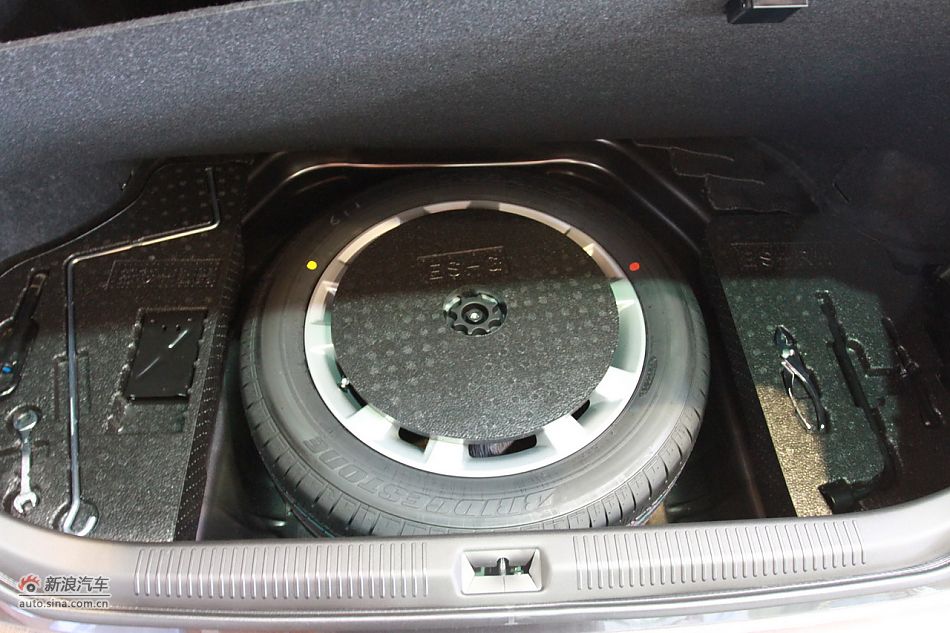 雷克萨斯ES240典雅版