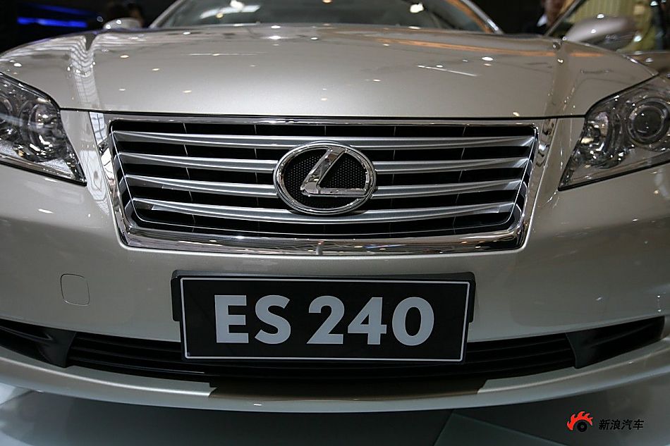 雷克萨斯ES240