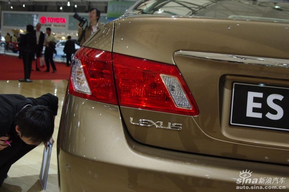 雷克萨斯ES350