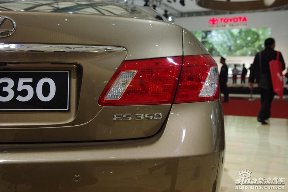 雷克萨斯ES350