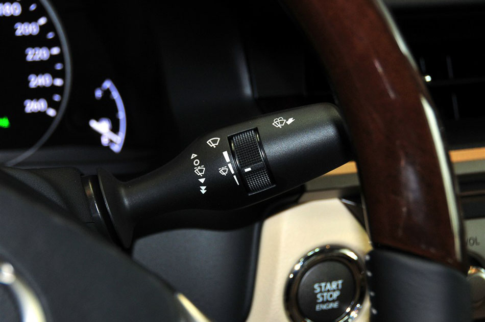 2013款 250 典雅版 内饰