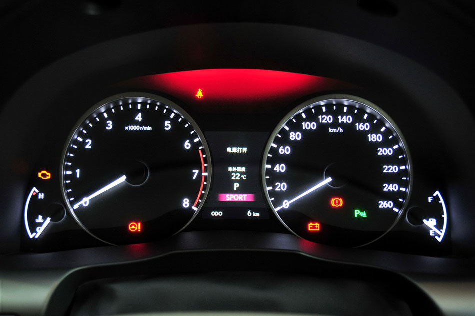 2013款 250 典雅版 内饰