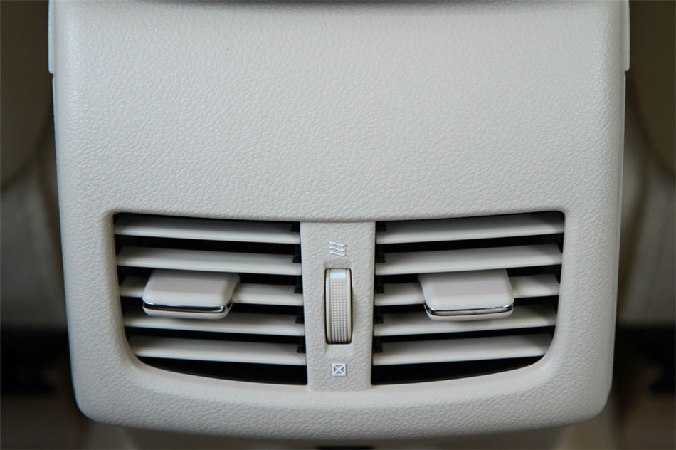 雷克萨斯ES300h 2013款 豪华版 空间 