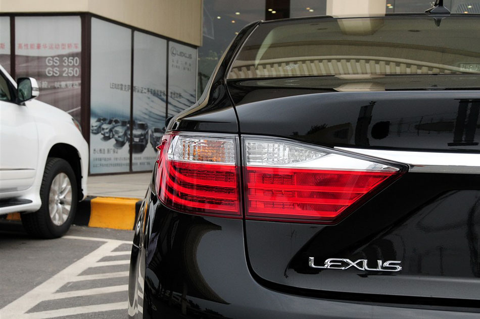 2014款 350 尊贵版 其他