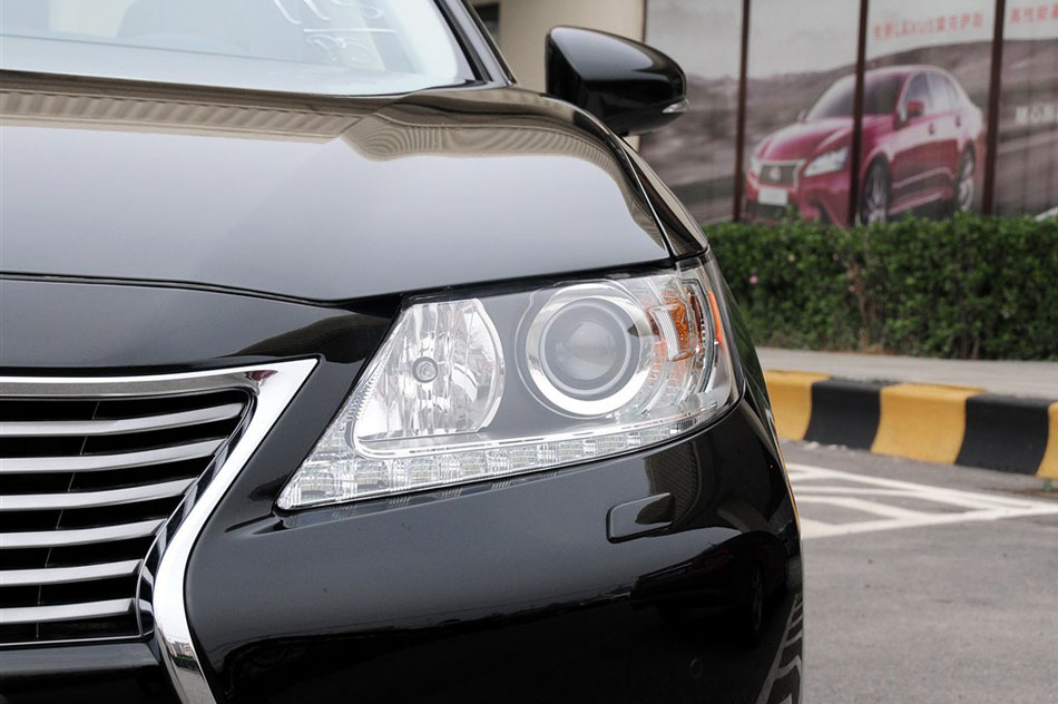 2014款 350 尊贵版 其他