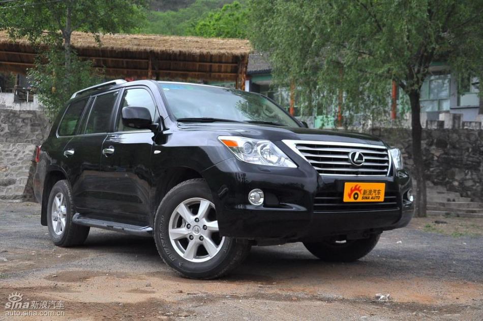 雷克萨斯LX570试车实拍图 外观