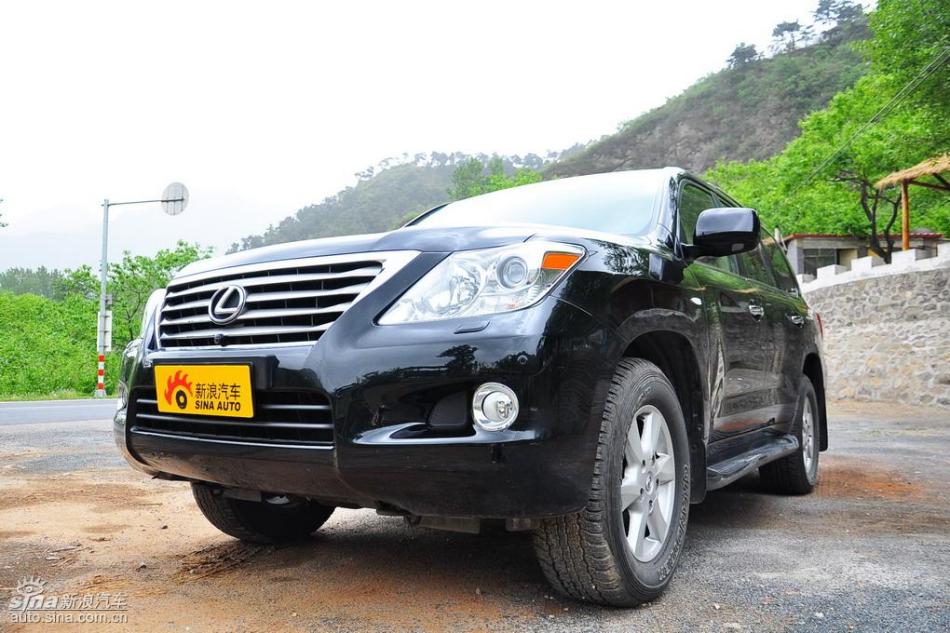 雷克萨斯LX570试车实拍图 外观