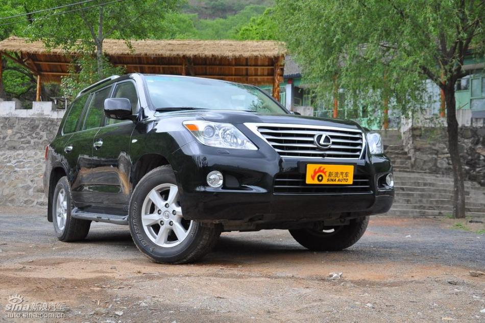 雷克萨斯LX570试车实拍图 外观