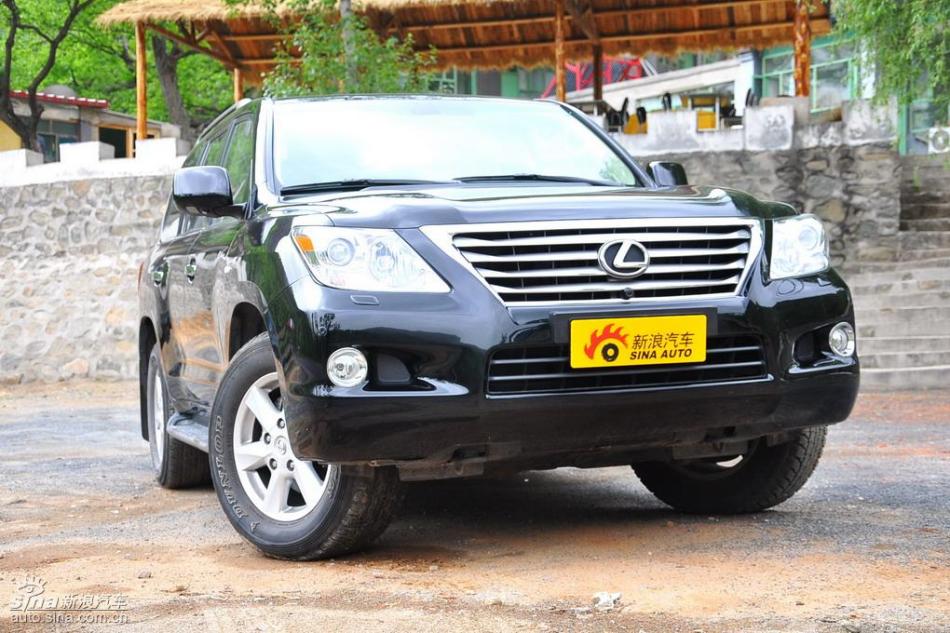 雷克萨斯LX570试车实拍图 外观