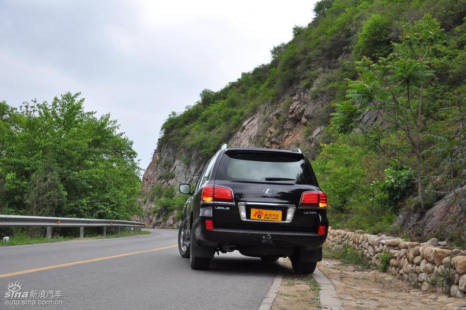 雷克萨斯LX570试车实拍图 外观