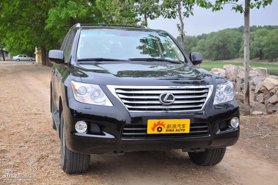 雷克萨斯LX570试车实拍图 外观