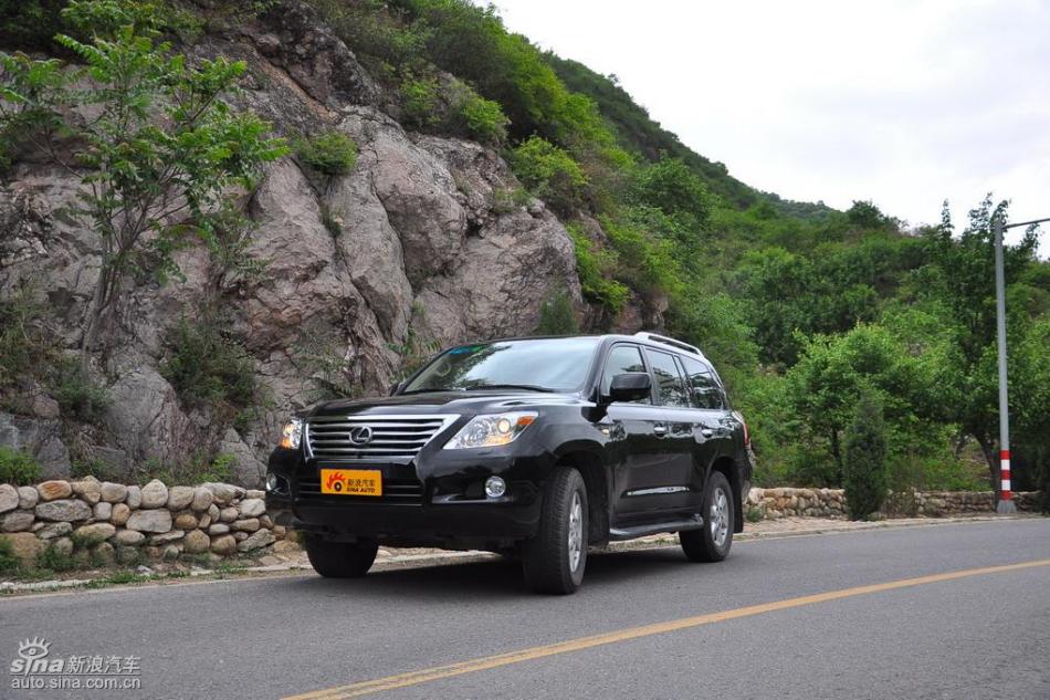 雷克萨斯LX570试车实拍图 外观