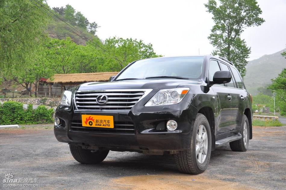 雷克萨斯LX570试车实拍图 外观