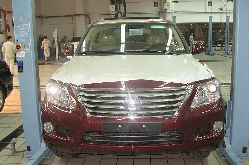 顶级SUV雷克萨斯LX570到店实拍