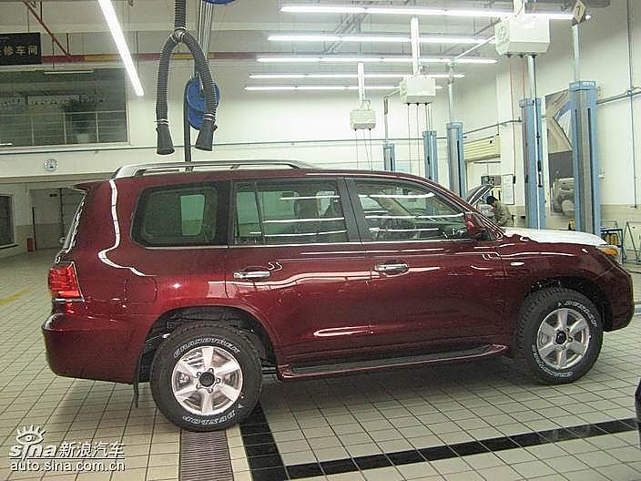 顶级SUV雷克萨斯LX570到店实拍