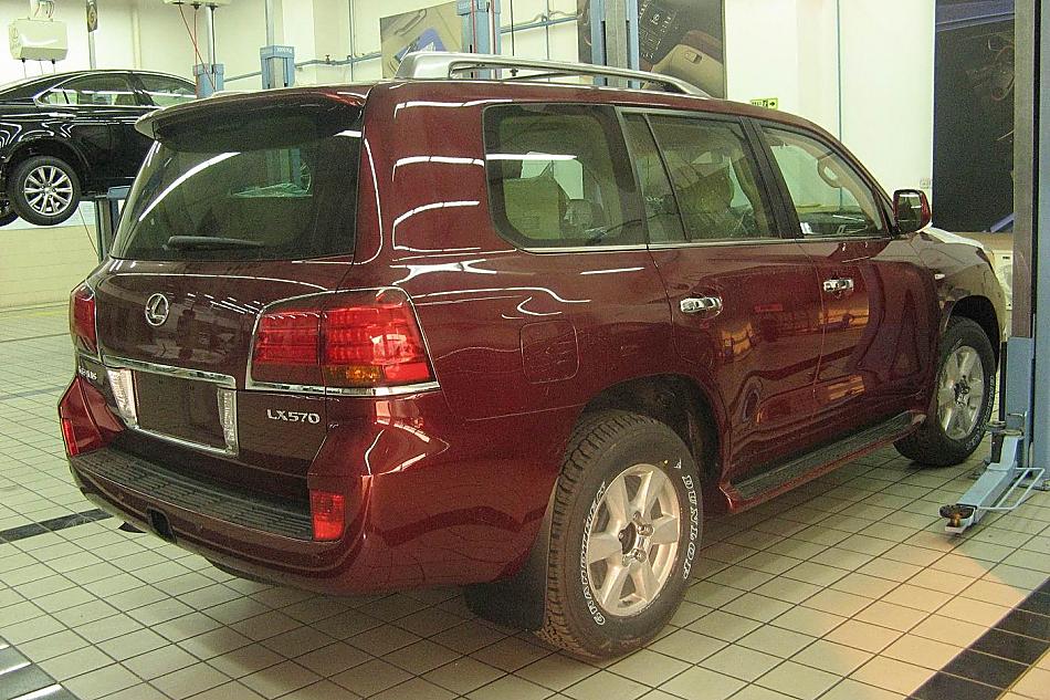 顶级SUV雷克萨斯LX570到店实拍