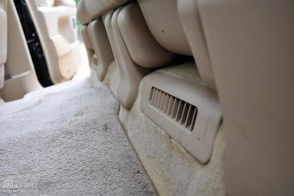 雷克萨斯LX570试车实拍图