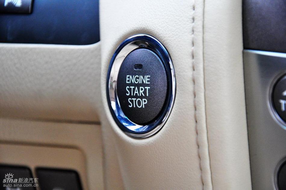 雷克萨斯LX570试车实拍图