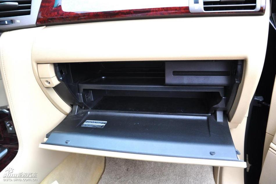 雷克萨斯LX570试车实拍图