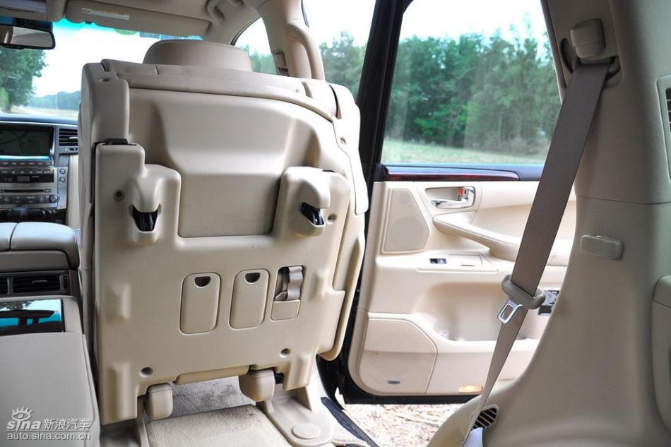 雷克萨斯LX570试车实拍图