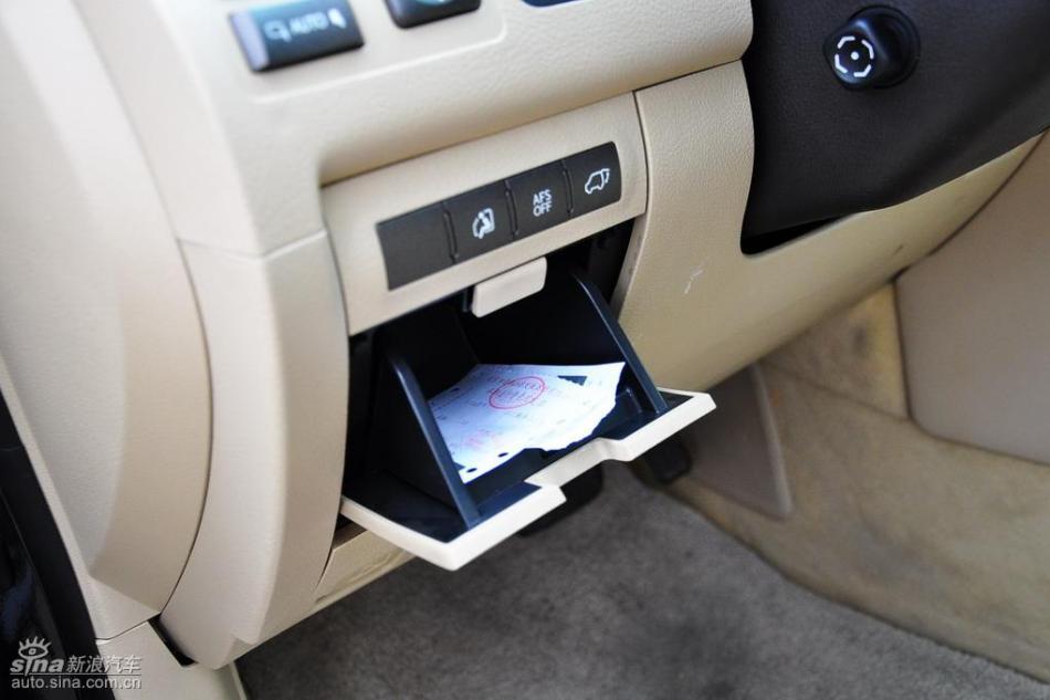 雷克萨斯LX570试车实拍图