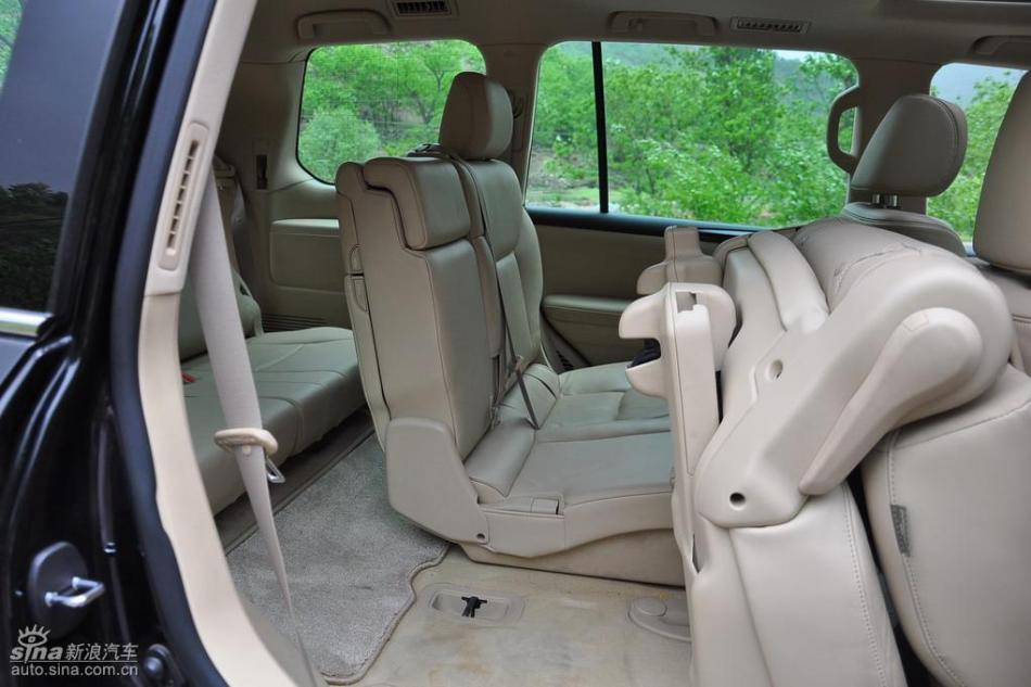 雷克萨斯LX570试车实拍图