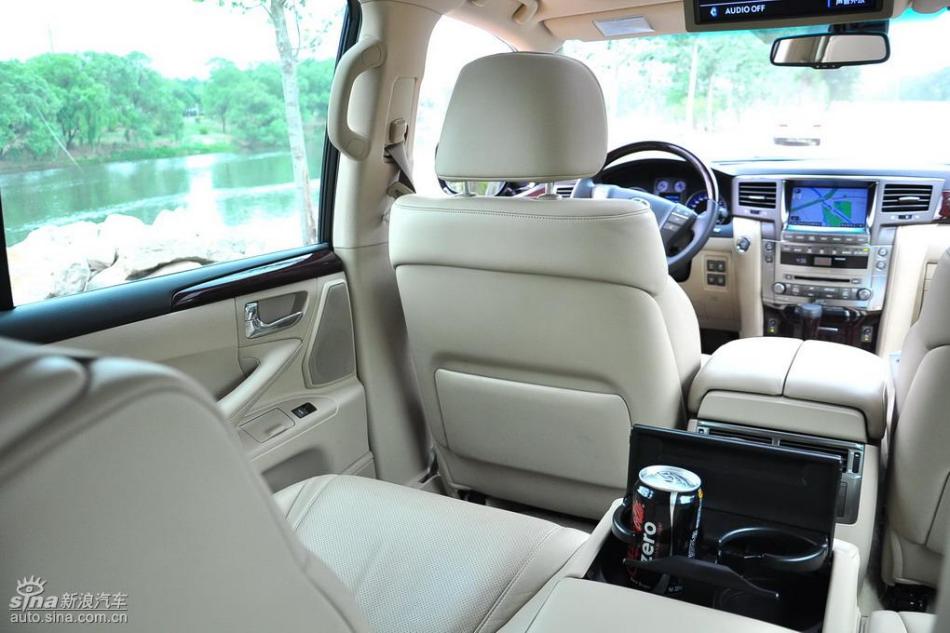 雷克萨斯LX570试车实拍图 外观