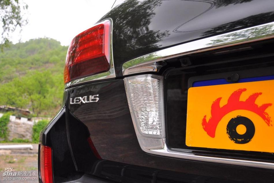 雷克萨斯LX570试车实拍图 外观