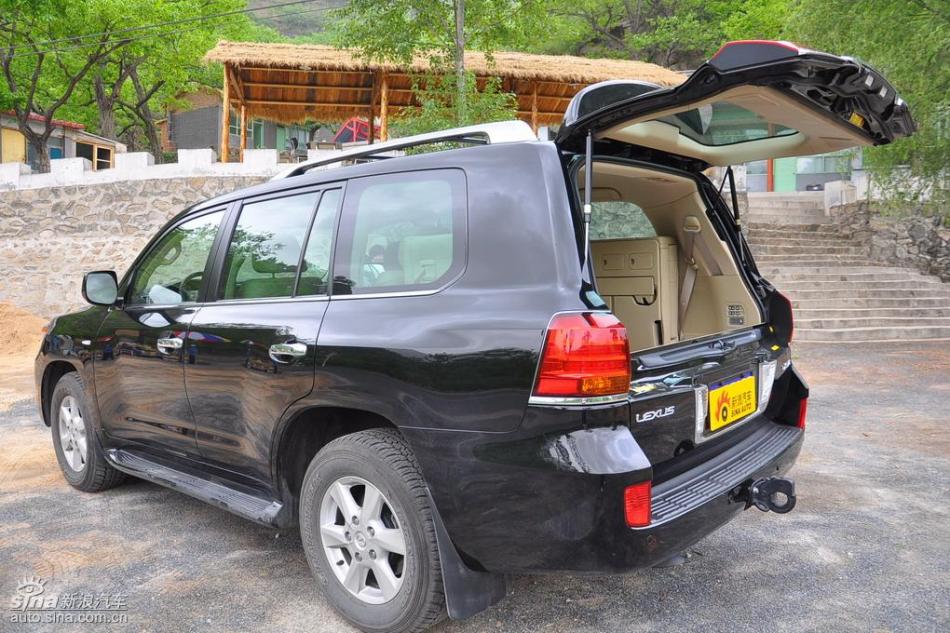 雷克萨斯LX570试车实拍图 外观