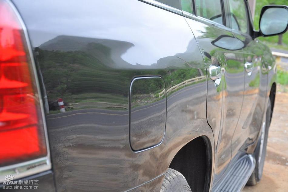 雷克萨斯LX570试车实拍图 外观