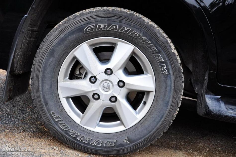 雷克萨斯LX570试车实拍图 外观