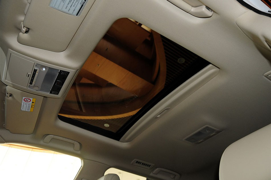 2013款 LX570 空间