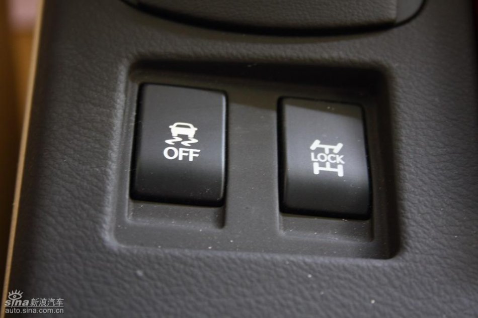 全新雷克萨斯RX350内饰