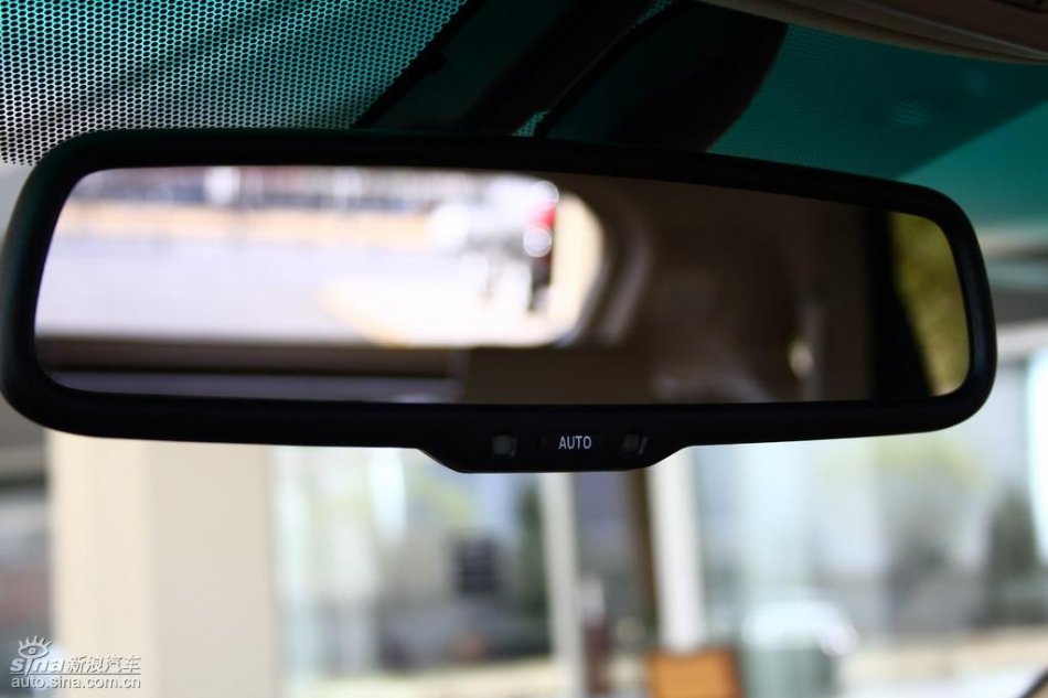 全新雷克萨斯RX350内饰