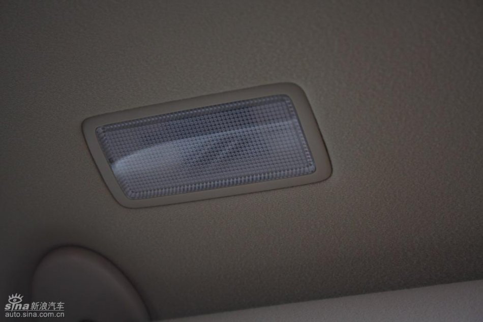 全新雷克萨斯RX350内饰