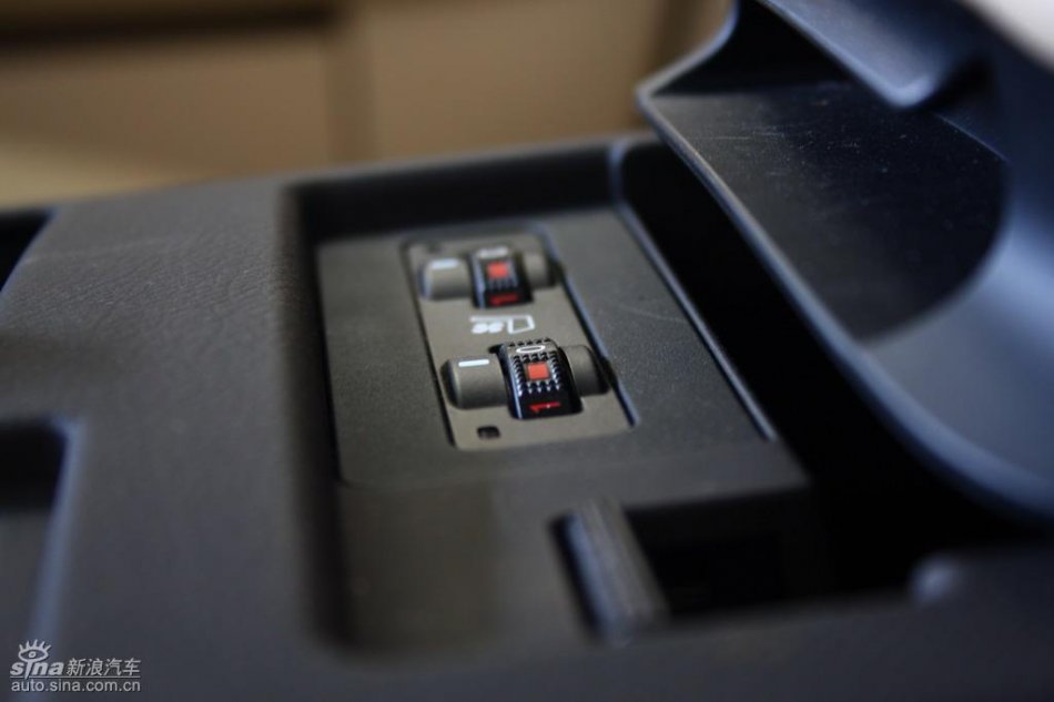 全新雷克萨斯RX350内饰