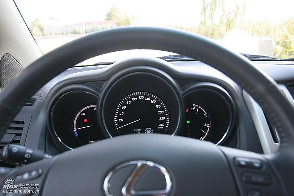 雷克萨斯RX400h内饰及细节