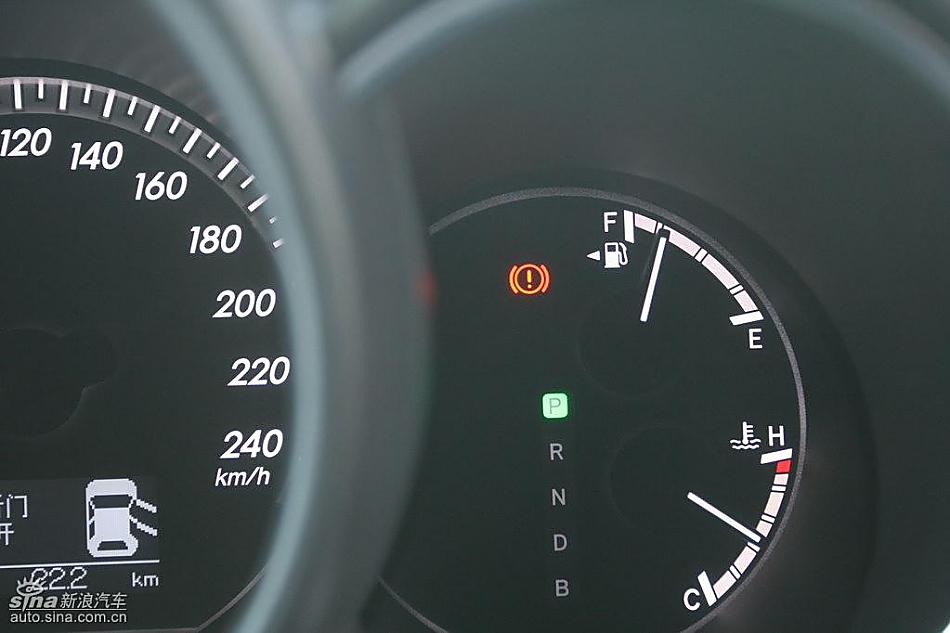 雷克萨斯RX400h内饰及细节