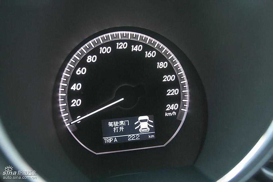 雷克萨斯RX400h内饰及细节