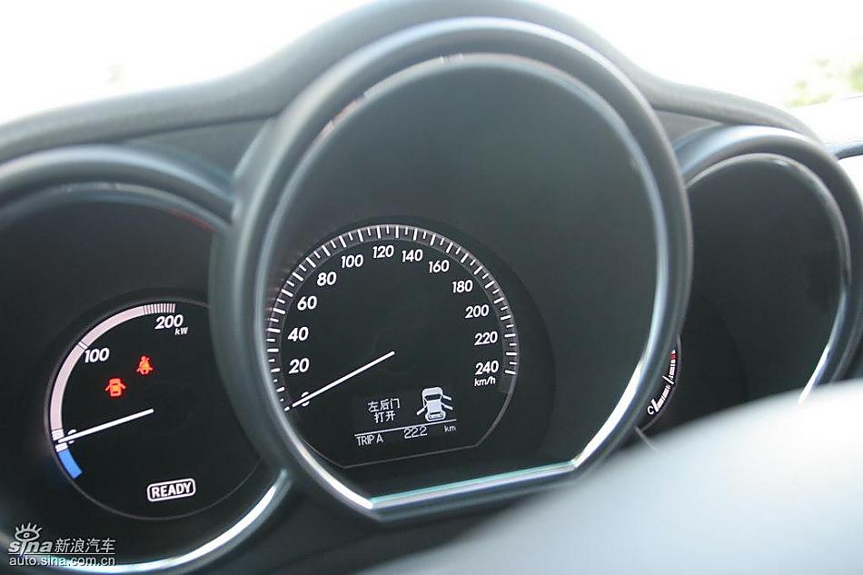 雷克萨斯RX400h内饰及细节